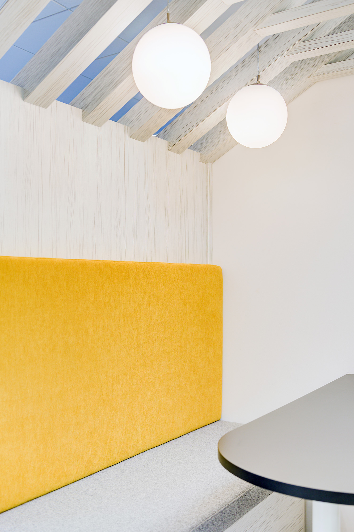 Cambrionix Office Fit-Out Spacio